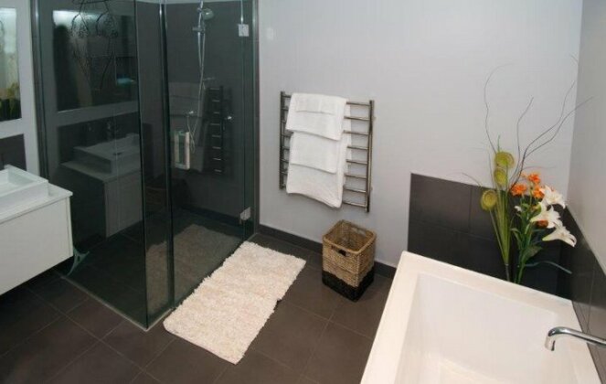 Tina and Tony accommodation - Photo4