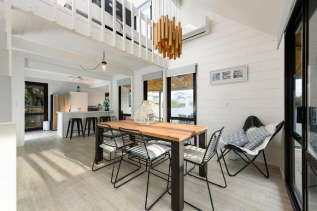 Winter Retreat with sea views - Photo2