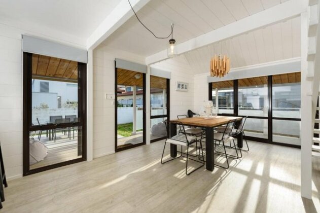 Winter Retreat with sea views - Photo4
