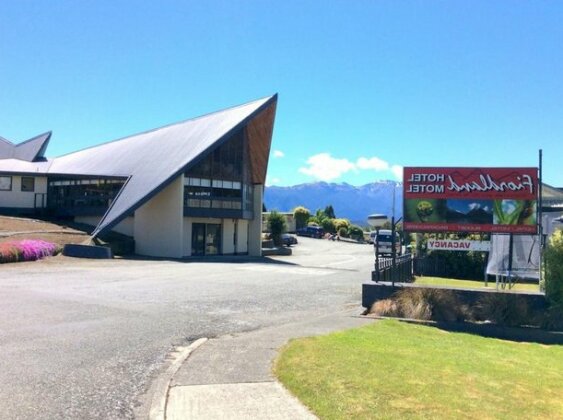 Fiordland Hotel - Photo2