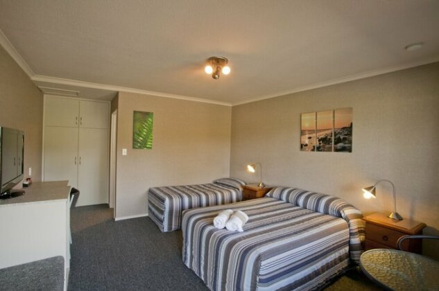 Te Anau Top 10 Holiday Park and Motels - Photo5