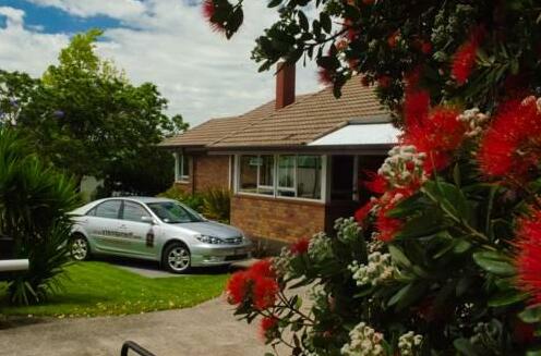 The Nunnery Te Aroha - Photo2