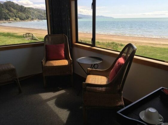 Te Puru Beach Lodge - Photo4