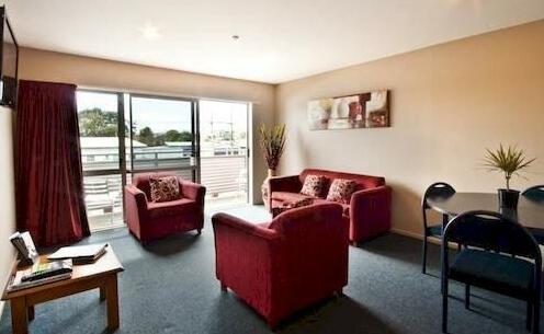 Phoenix Motels - Photo2