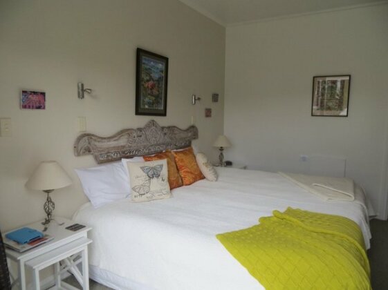 Cotswold Cottage Bed and Breakfast - Photo4