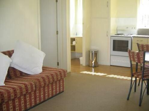 Shortland Court Motel - Photo5