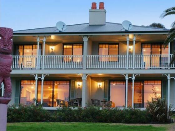 Carrington Estate - Photo3