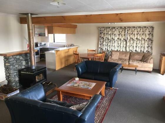 2 Storey On Irishman - Photo3
