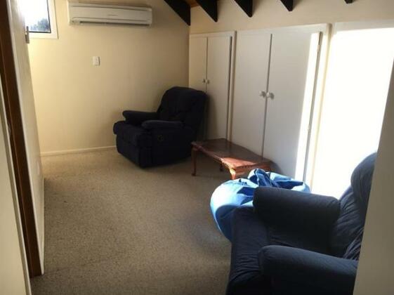 2 Storey On Irishman - Photo5