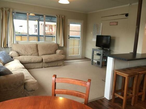 Delightful in Twizel - Photo5