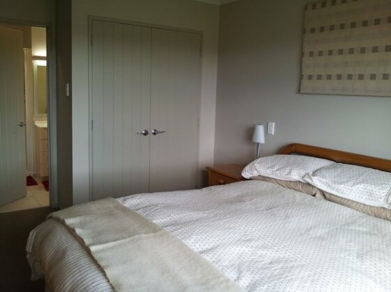 Glencairn Glamour - Photo4