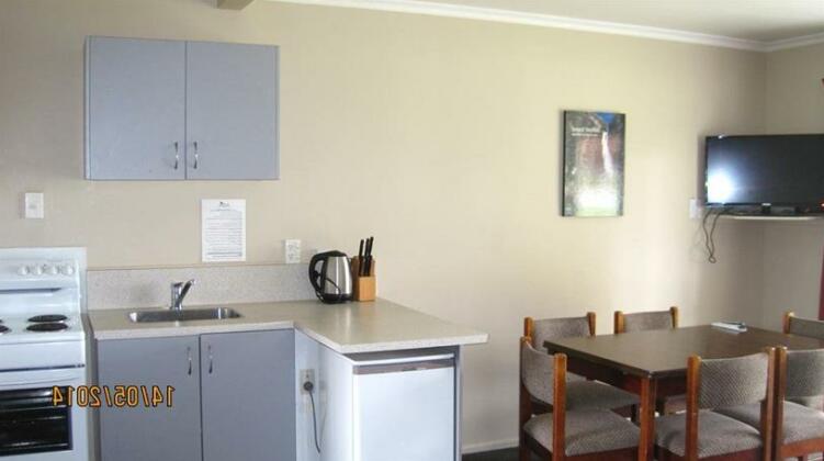 High Country Lodge and Backpackers - Photo5