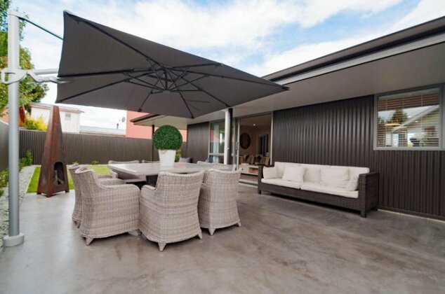 Luxury Rata Apartment - A - Photo5