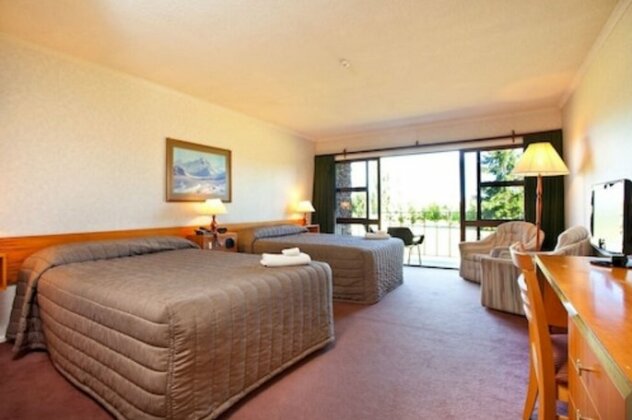 Mackenzie Country Hotel - Photo4