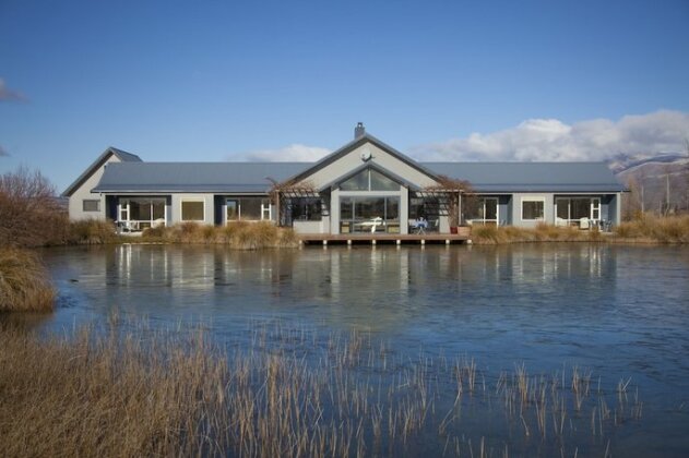 Matuka Luxury Lodge - Photo2