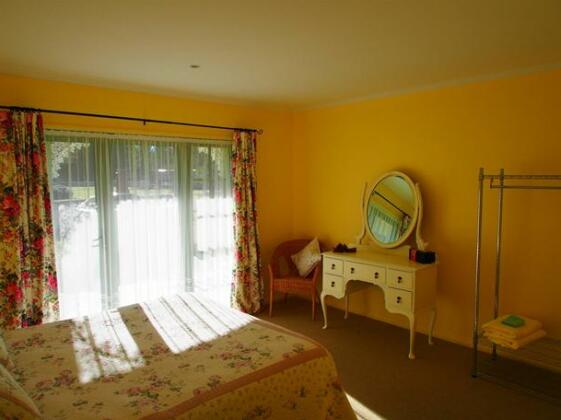 Pinegrove Cottage - Photo4