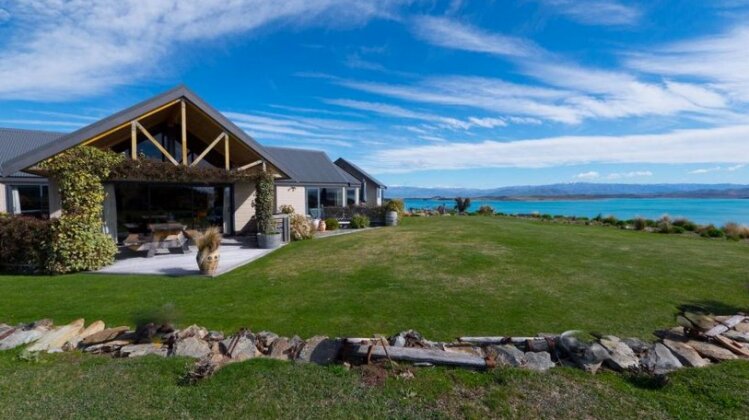 Pukaki Lakeside Getaway House - Photo2