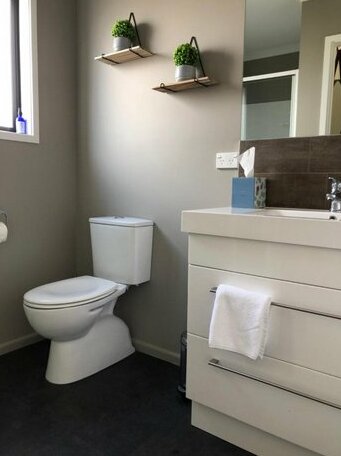 Twizel - Rhoboro Getaway - Modern & Relaxing - Photo4