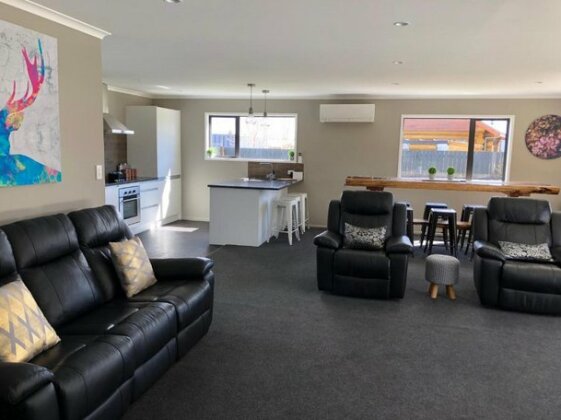 Twizel - Rhoboro Getaway - Modern & Relaxing - Photo5