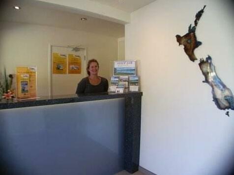 Bay Vista Waterfront Motel - Photo2