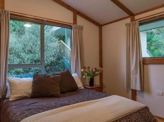 Paradise Escape - Waikawa Holiday Home - Photo3