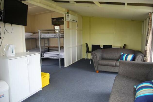 Island View Holiday Park - Photo2