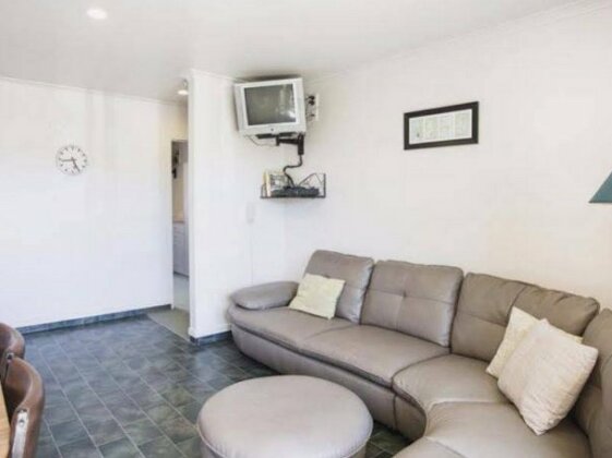 Apollo Lodge and Apartment - Photo5