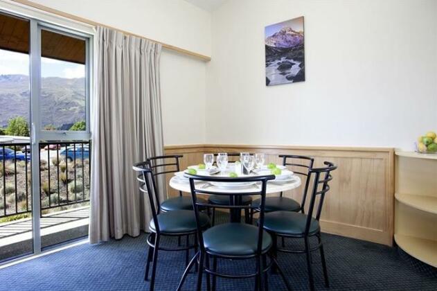 Clearbrook Motel & Serviced Apartments - Photo5
