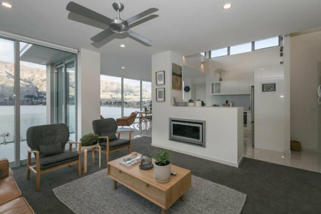 Contemporary holiday apartment with amazing views - Photo3