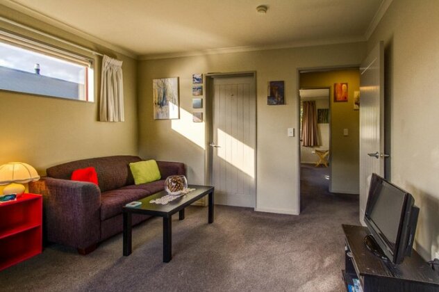 Cosy Contemporary Hideaway - Photo3