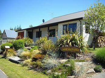 Criffel Peak View Bed & Breakfast - Photo4