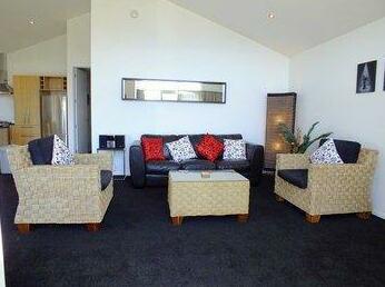 Deluxe Apartments Wanaka - Photo2