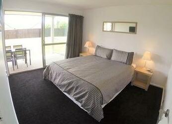 Deluxe Apartments Wanaka - Photo4