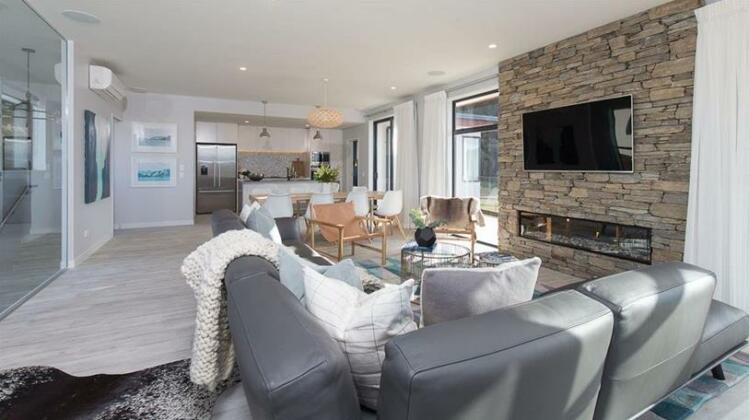 Edgewood Place - Photo2