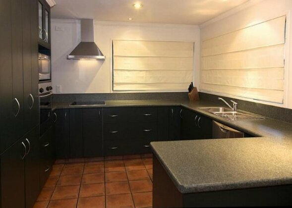 Hedditch Hideaway - Photo4