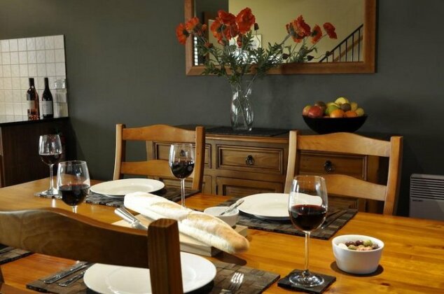 Lansdown Peaks Apartment - Photo2