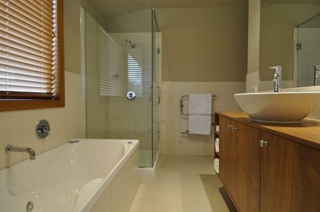 Lansdown Peaks Apartment - Photo3