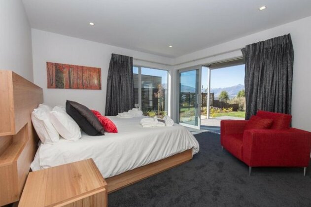 Release Wanaka - Forest Heights - Photo4