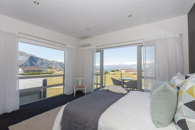 Release Wanaka - Forty Seven - Photo2