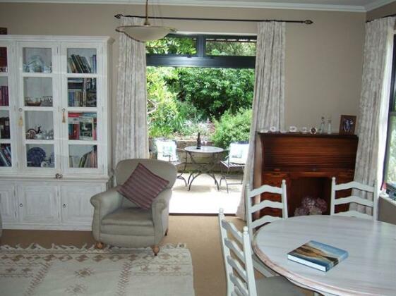 Renmore House - Photo4