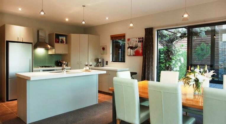 Wanaka Cottages - Photo2
