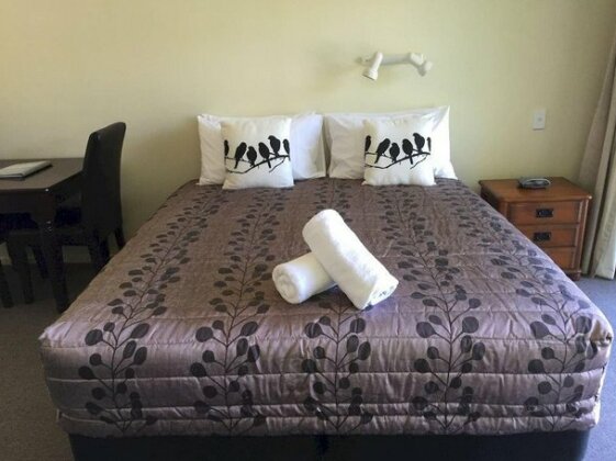 Wanaka Heights Motel - Photo2