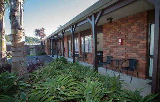 Alton Lodge Motel - Photo4