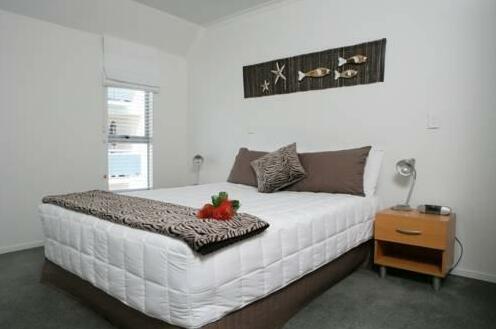 Marine Reserved Apartments - Photo5