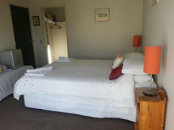 Shore Line B&B Whangamata - Photo4