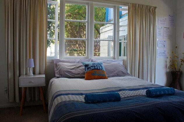 Surf N Stay Whangamata - Photo5