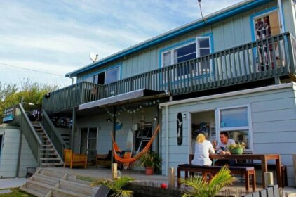 Surf N Stay Whangamata