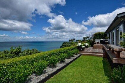 Luxury K-Lodge with Clifftop Seaview