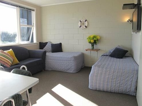 Flaxmill Bay Motel - Photo4