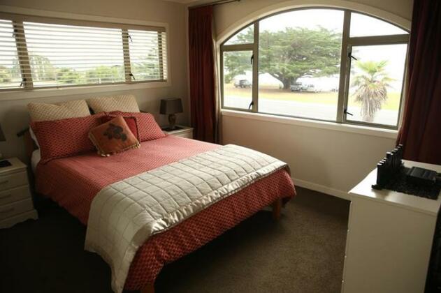 Hitide Bed & Breakfast - Photo5